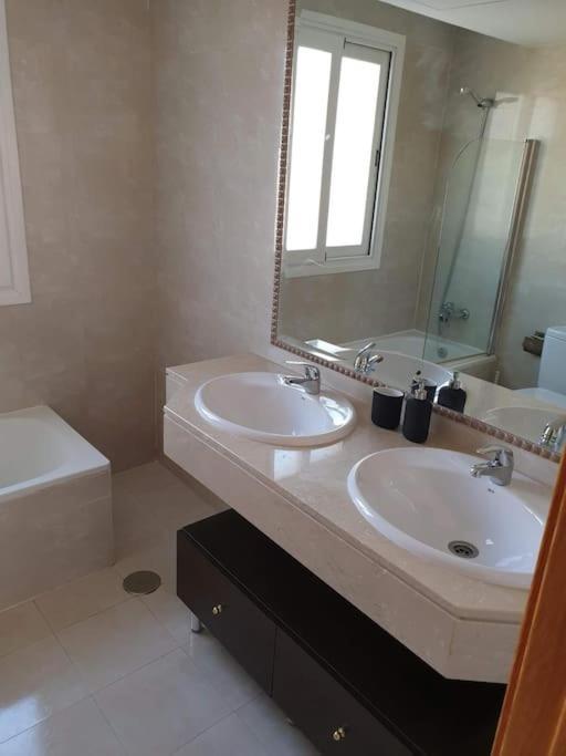 Chalet Ifema 5 Habitaciones 4 Banos, Parking Free Madri Exterior foto